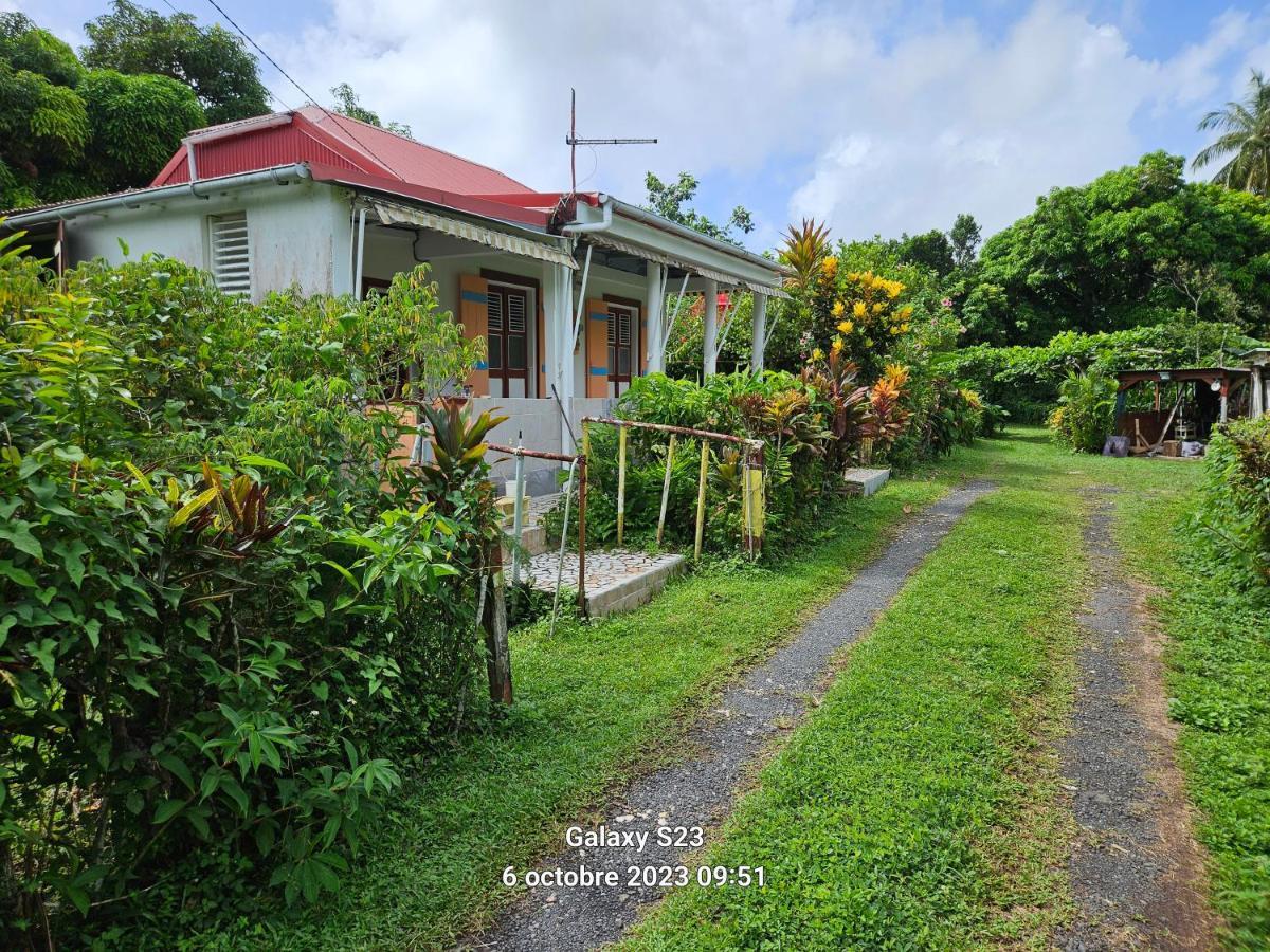 Maison Familiale Authentique Villa Capesterre-Belle-Eau Dış mekan fotoğraf